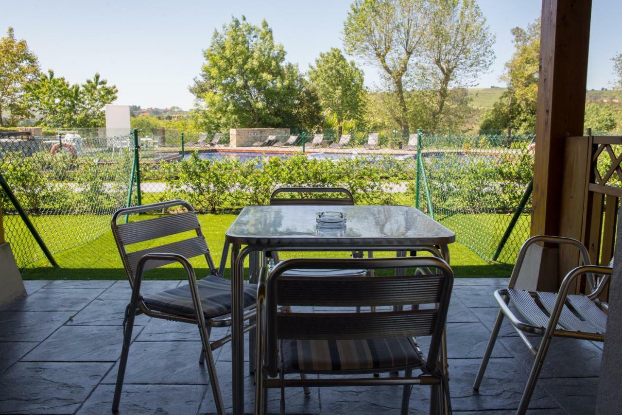 Hotel Marfrei Hinojedo Kültér fotó